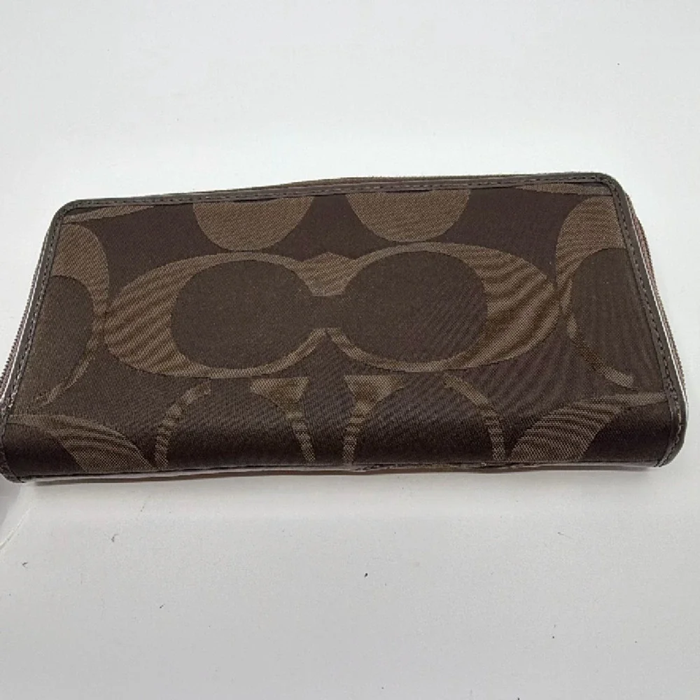 Coach Mixed Material Continental Brown Signature Canvas Leat